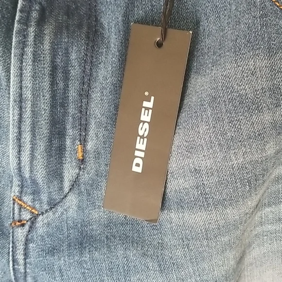 BLUE JEANS DIESEL - Picture 8 of 11